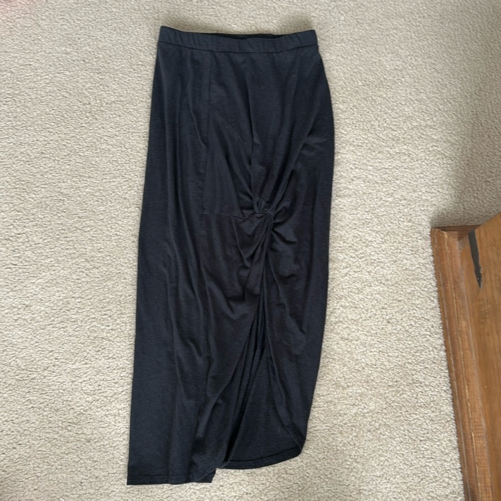 Midi slit skirt